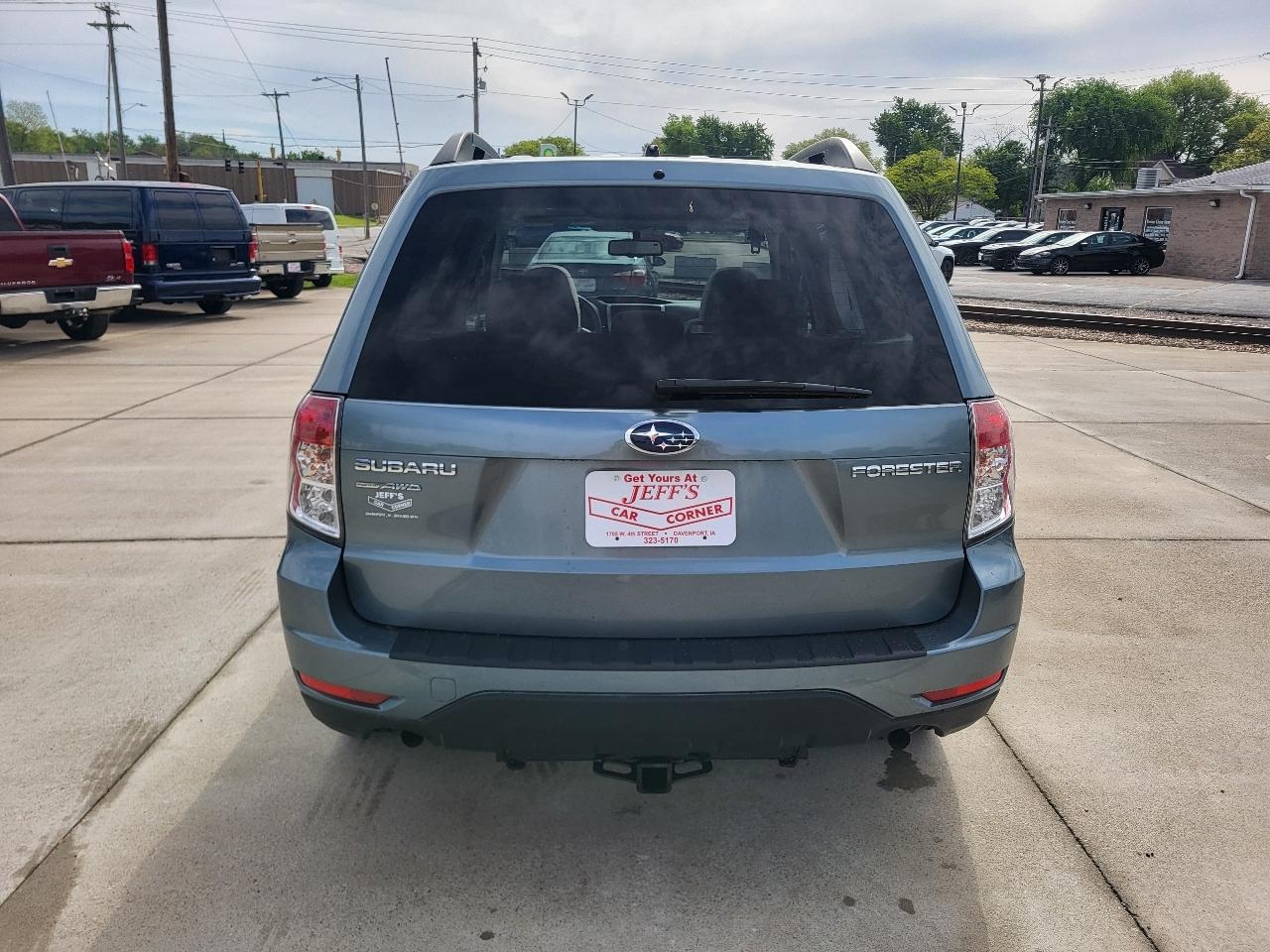 Subaru Forester 2.5X Premium 2010