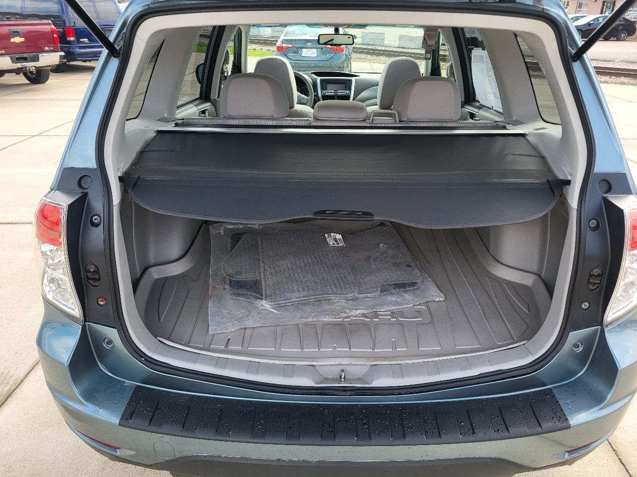 Subaru Forester 2.5X Premium 2010
