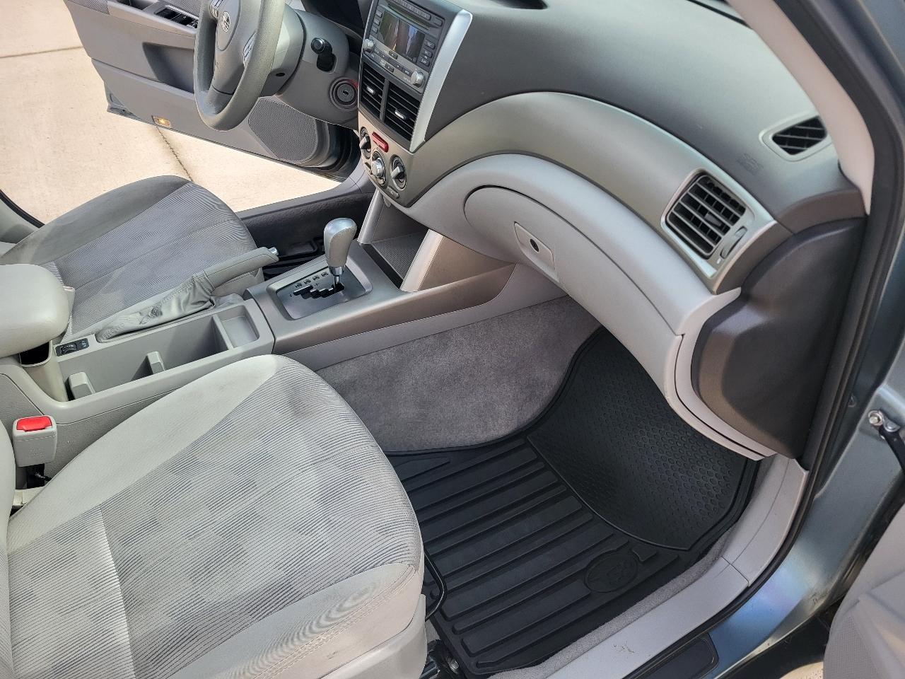 Subaru Forester 2.5X Premium 2010
