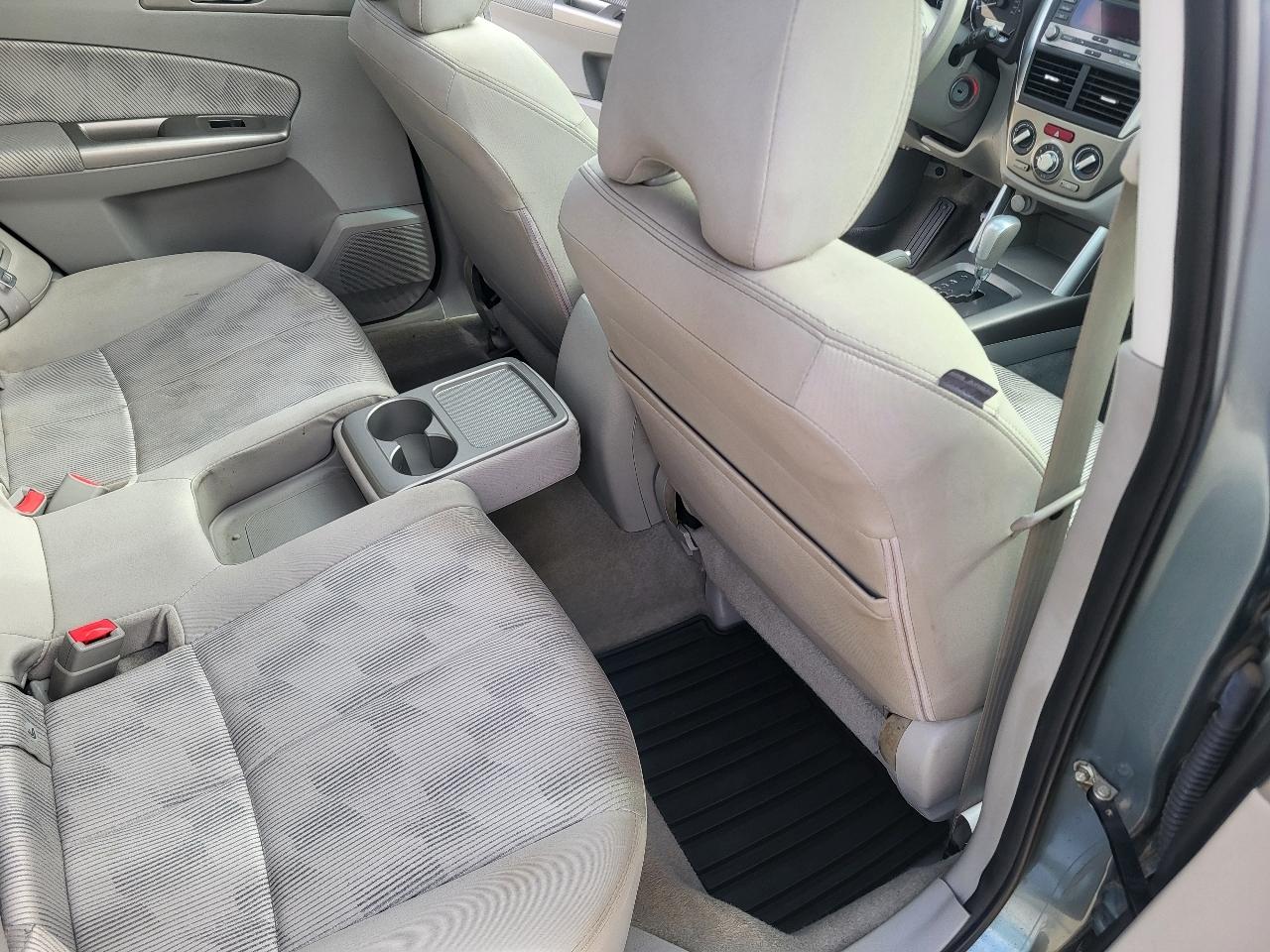 Subaru Forester 2.5X Premium 2010
