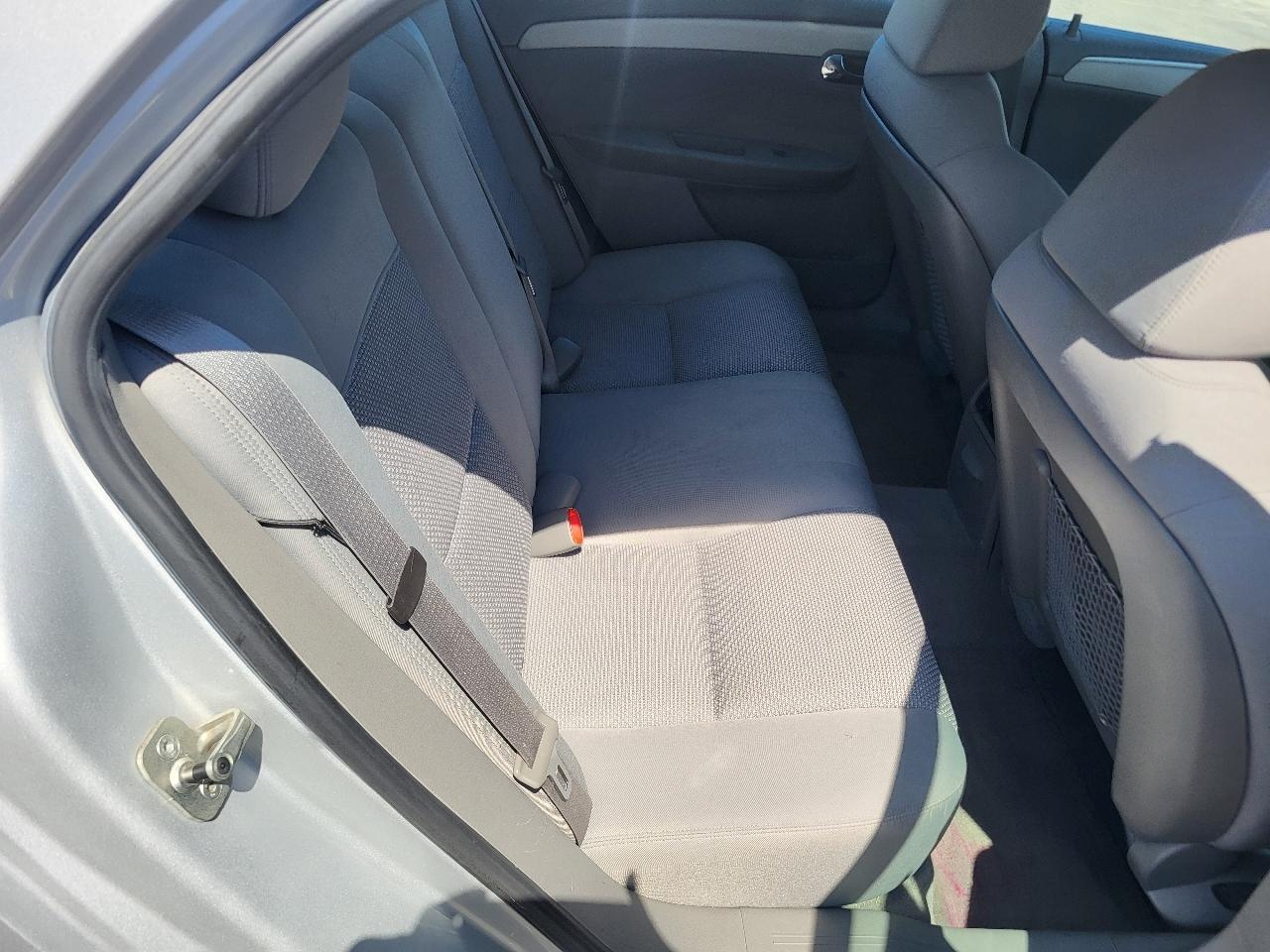 Chevrolet Malibu 1LT 2011