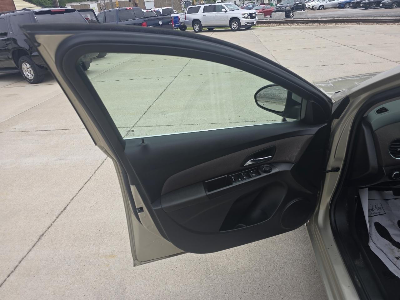 Chevrolet Cruze Limited 1LT Auto 2016