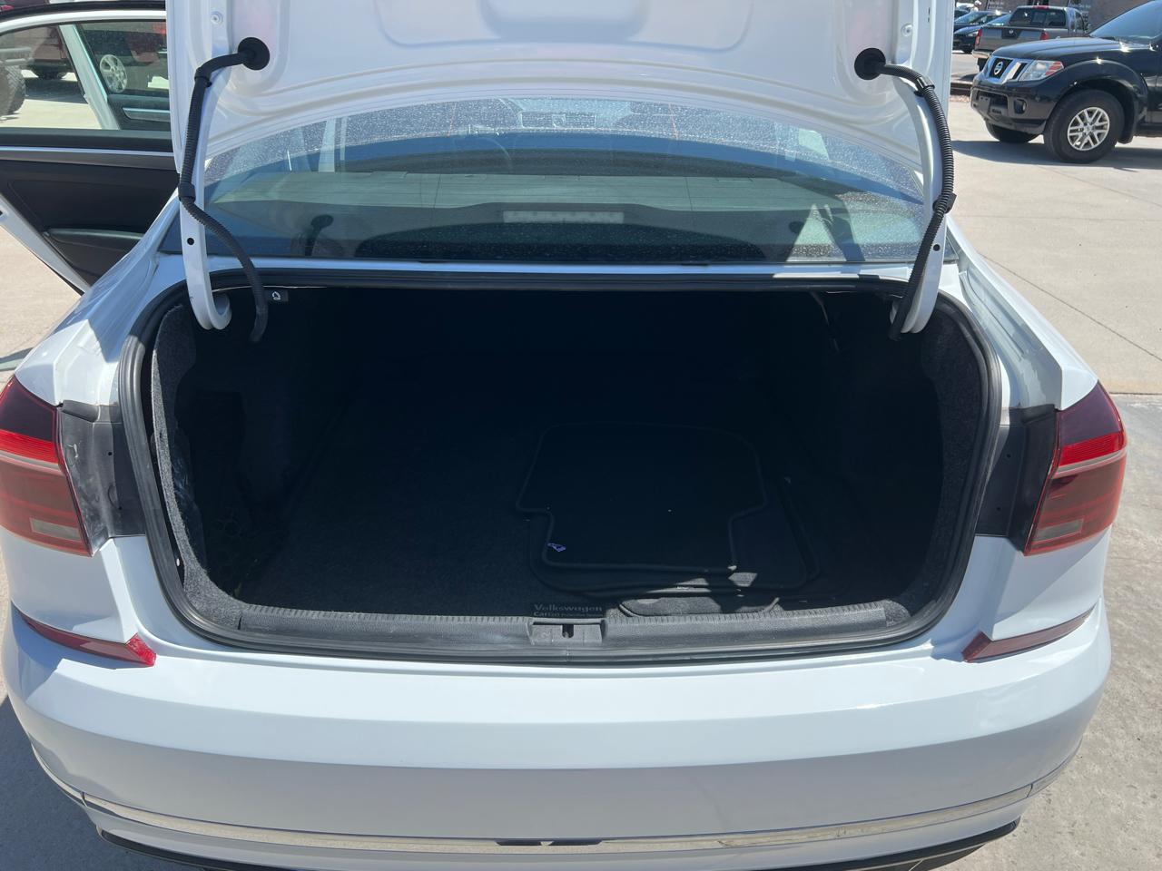 Volkswagen Passat R-Line 2017