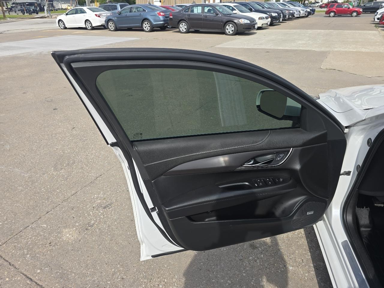 Cadillac ATS 2.0L Standard AWD 2017