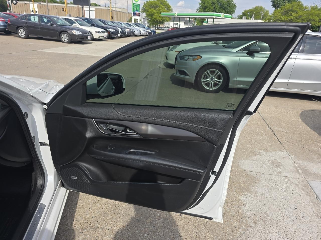 Cadillac ATS 2.0L Standard AWD 2017
