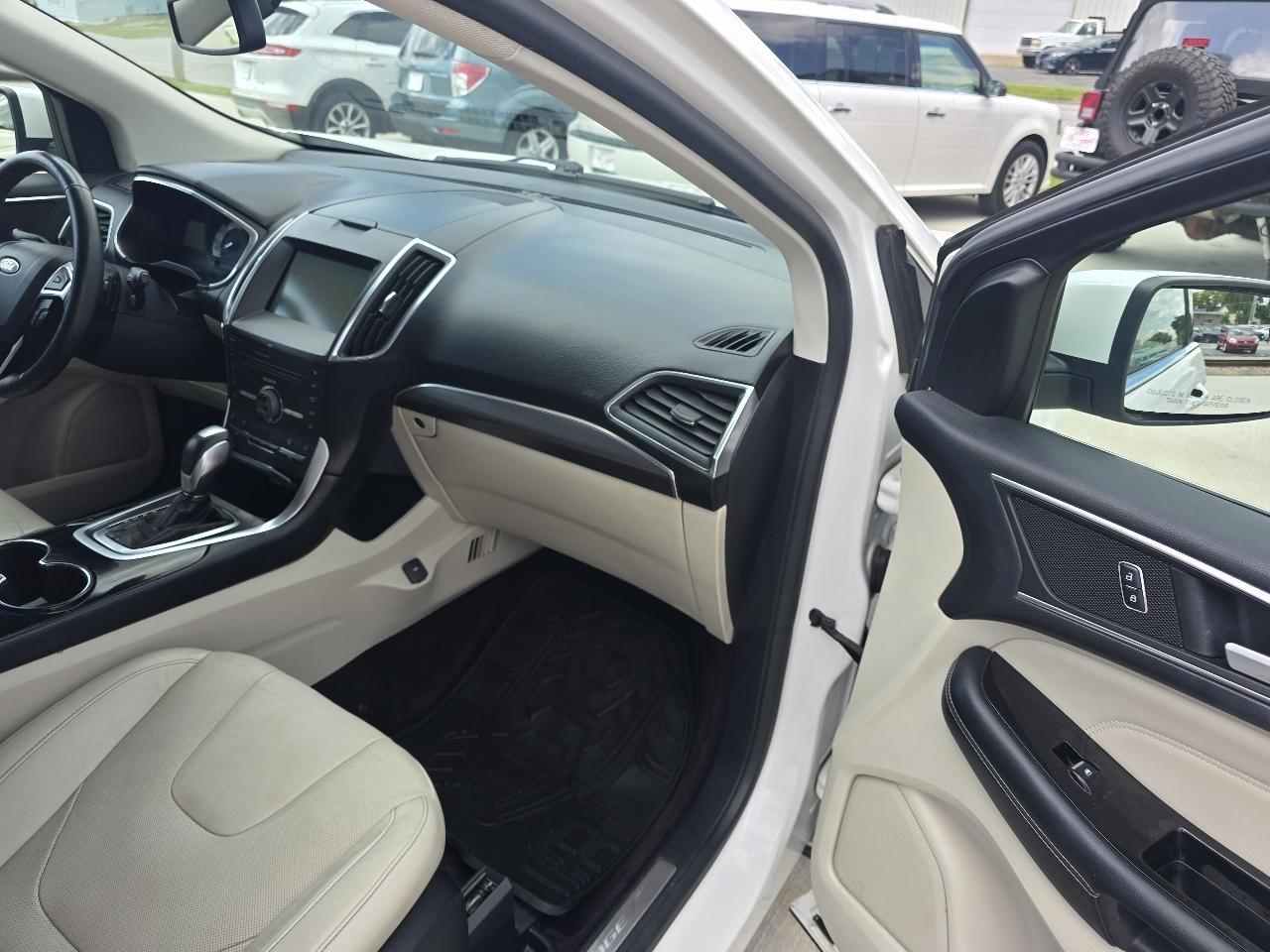 Ford Edge Titanium AWD 2015