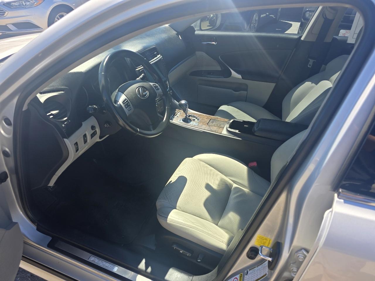 Lexus IS IS 250 AWD 2012
