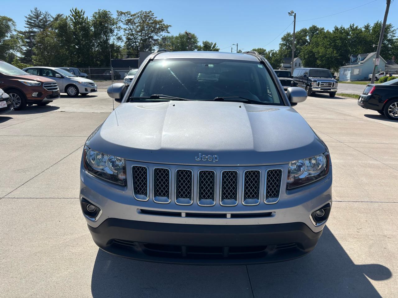 Jeep Compass Latitude FWD 2017
