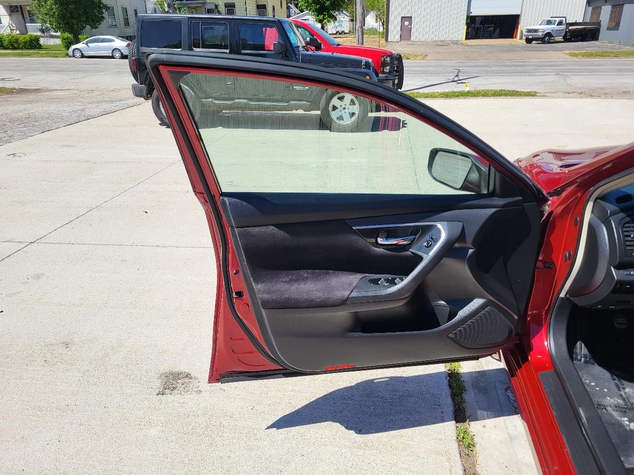 Nissan Altima 2.5 2013