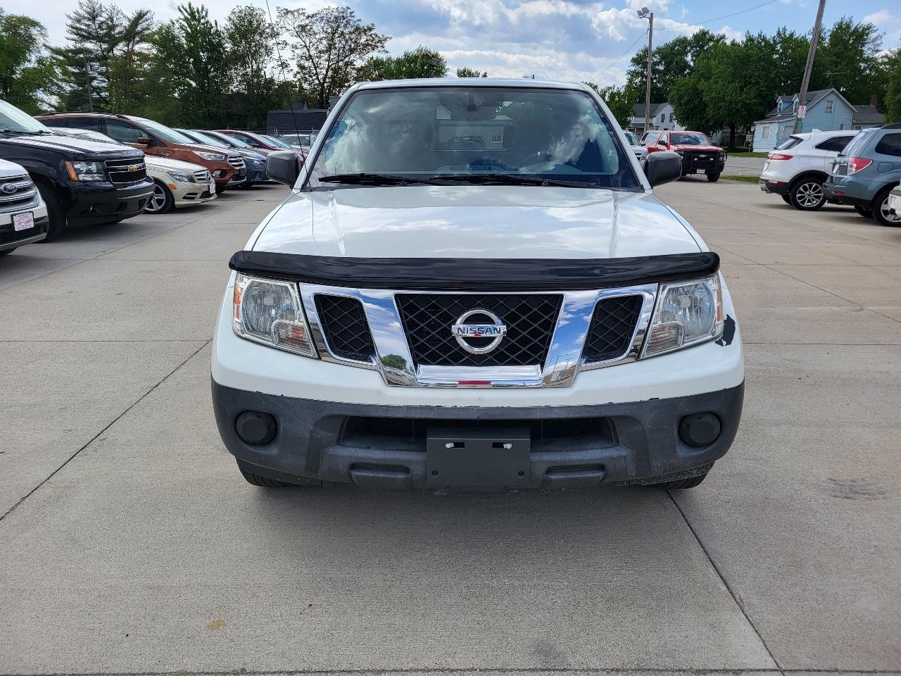 Nissan Frontier S King Cab I4 5MT 2WD 2019