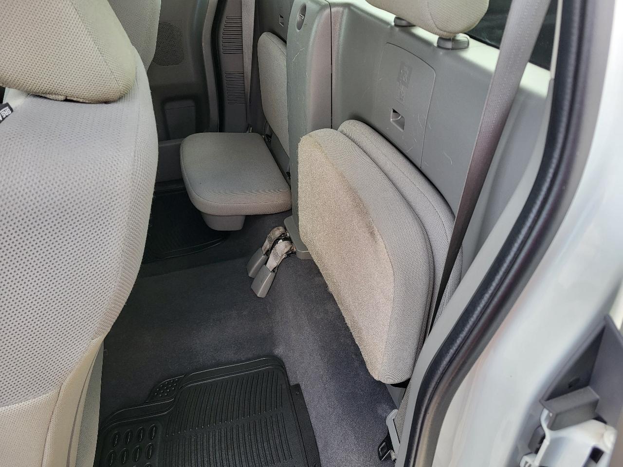 Nissan Frontier S King Cab I4 5MT 2WD 2019