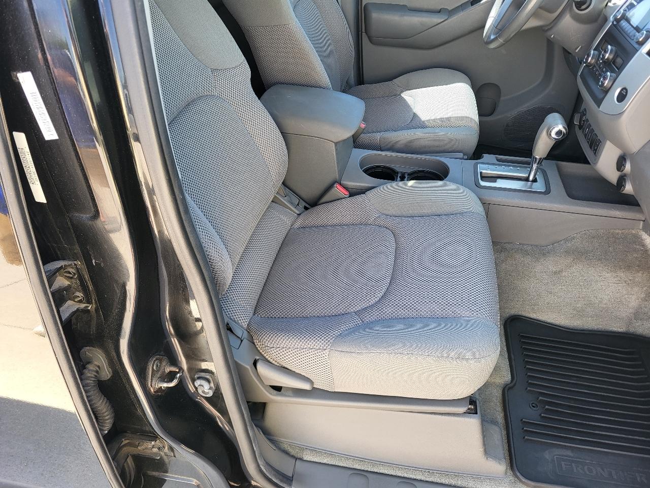 Nissan Frontier SL Crew Cab 4WD 2014
