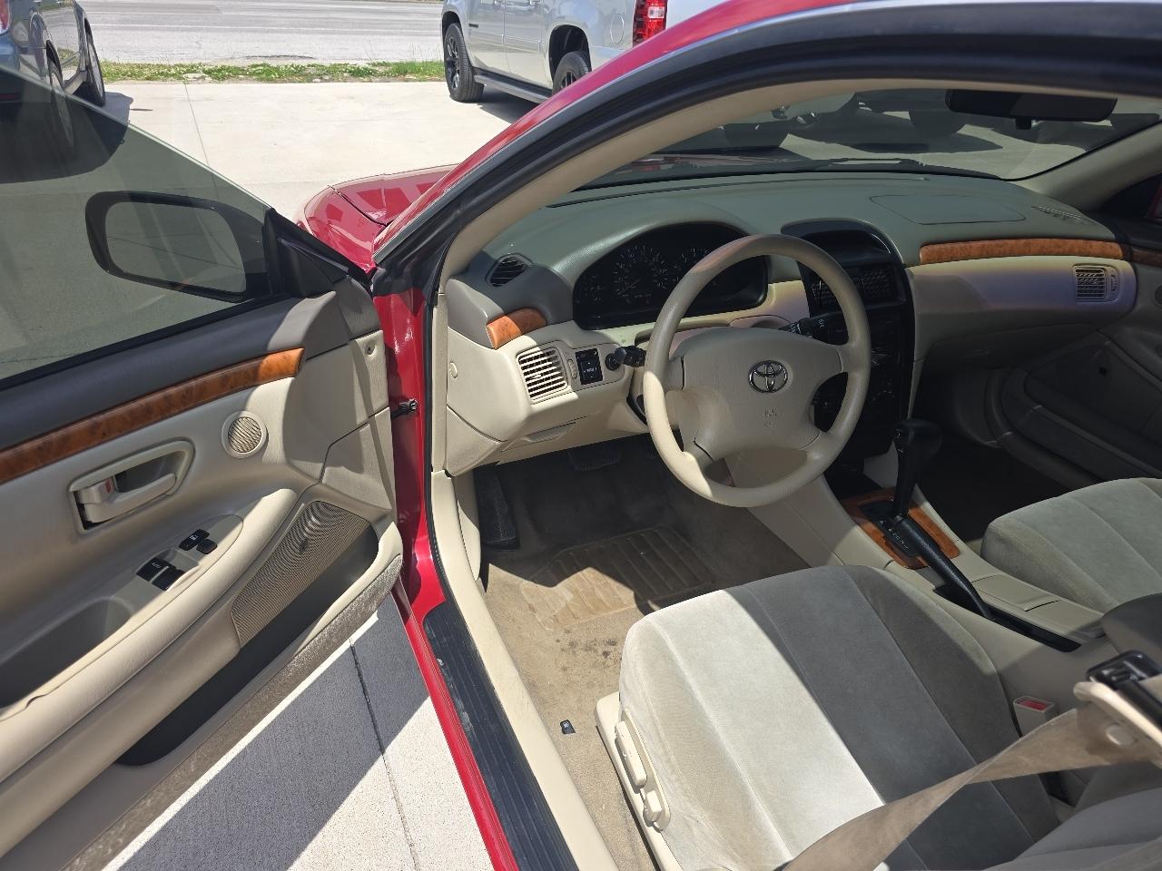 Toyota Camry Solara SE 2002