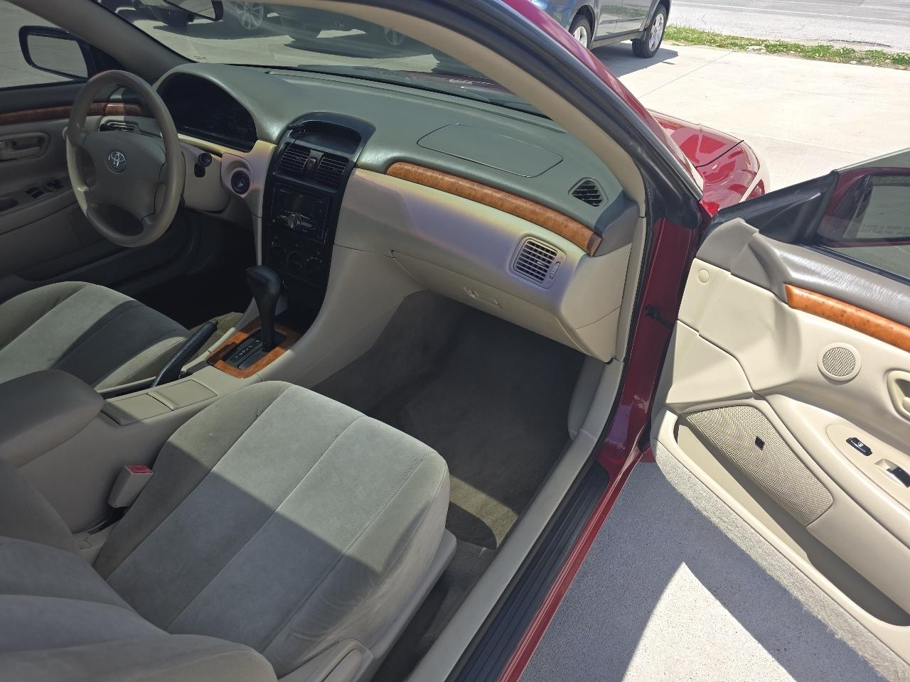 Toyota Camry Solara SE 2002