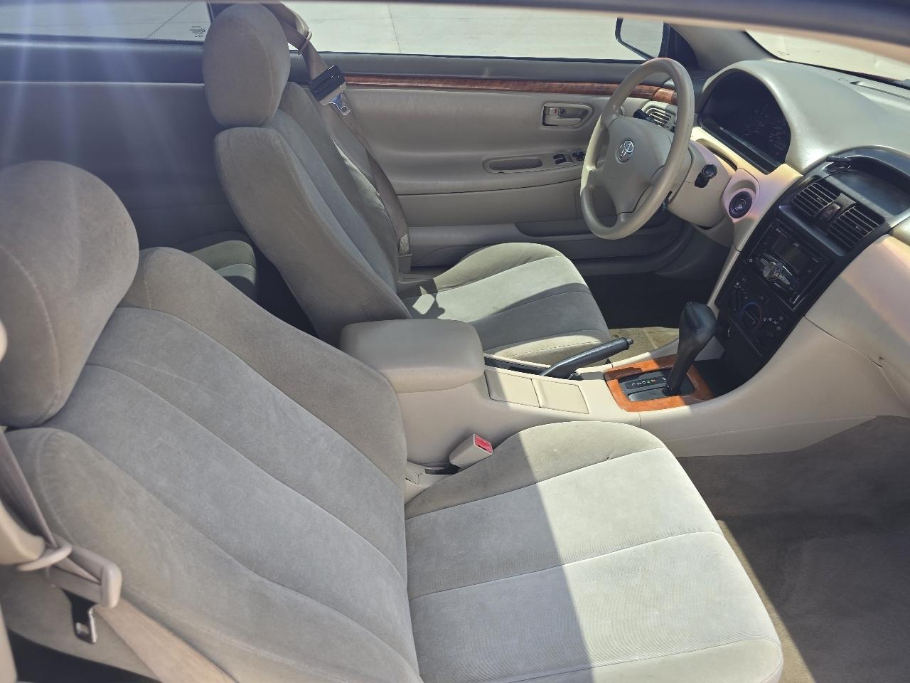 Toyota Camry Solara SE 2002