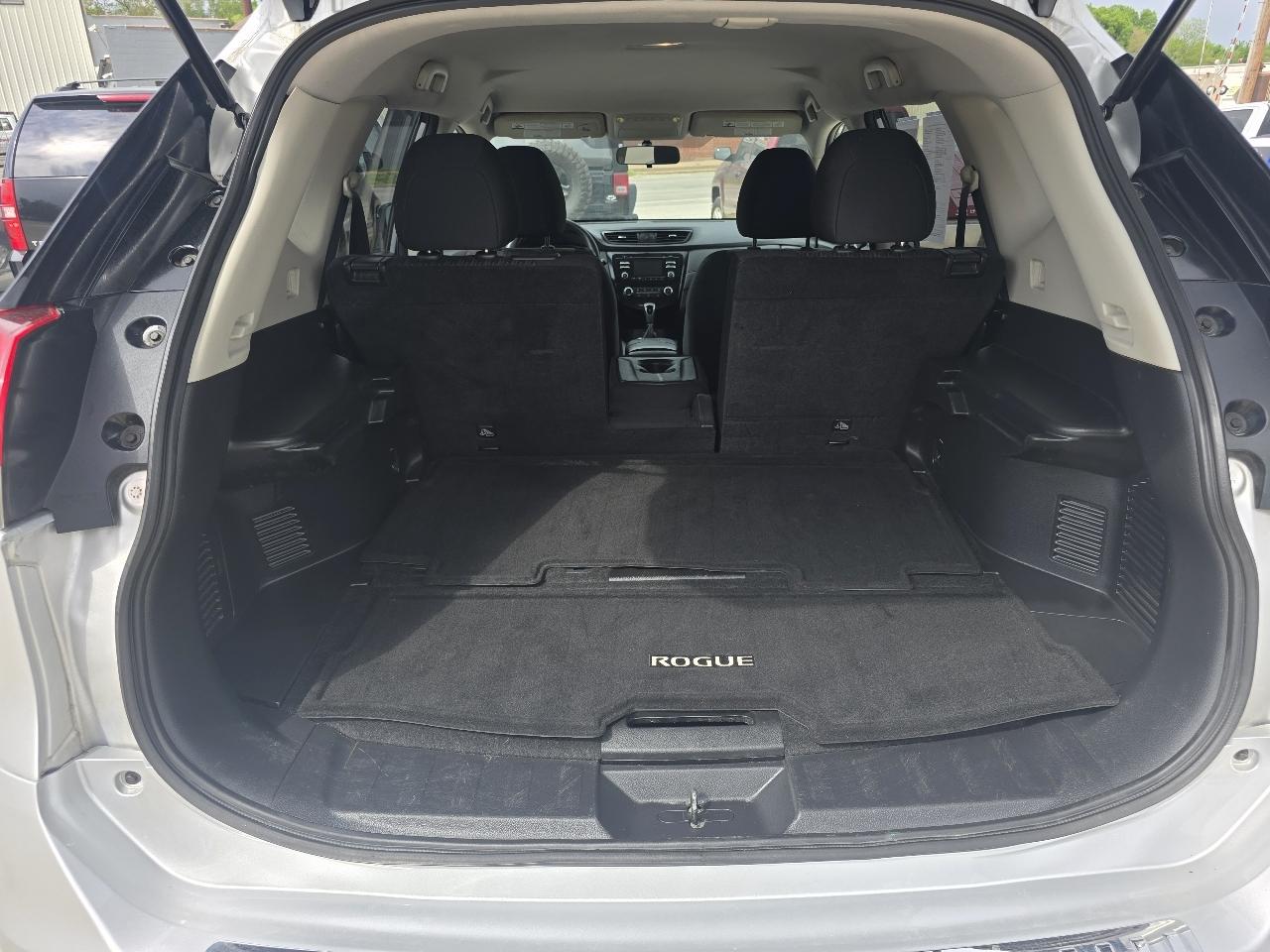 Nissan Rogue SV AWD 2017