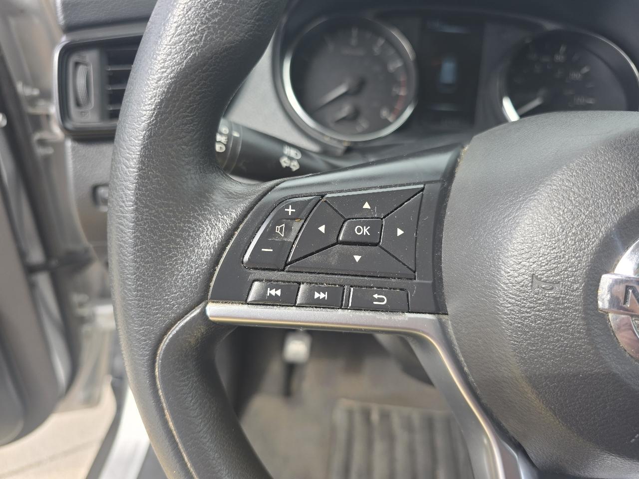 Nissan Rogue SV AWD 2017