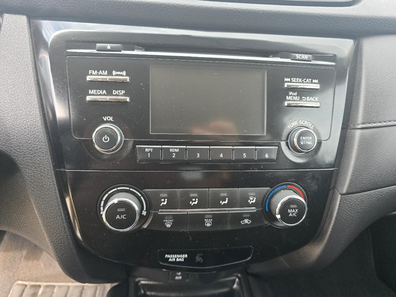 Nissan Rogue SV AWD 2017