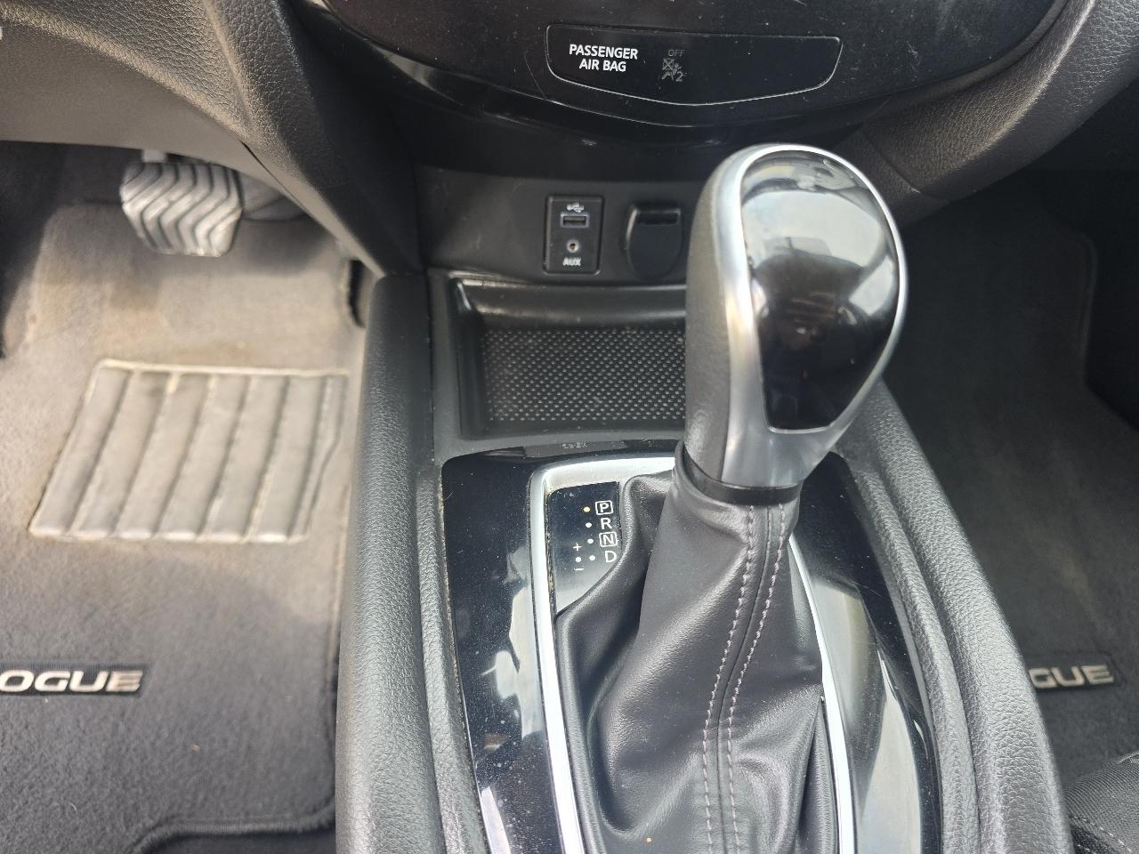 Nissan Rogue SV AWD 2017