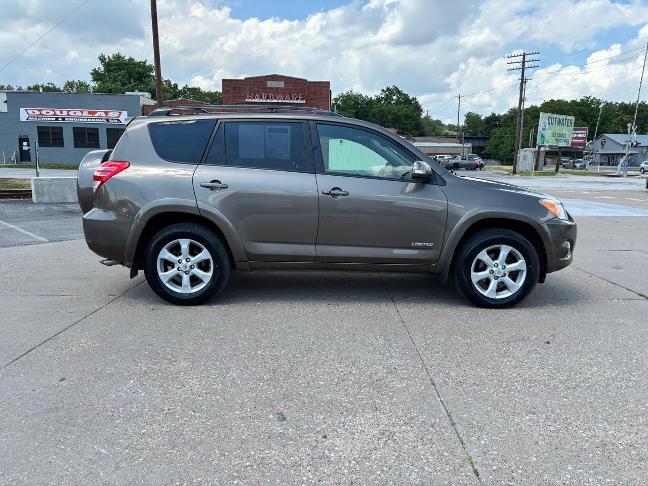 Toyota RAV4 Limited V6 4WD 2009