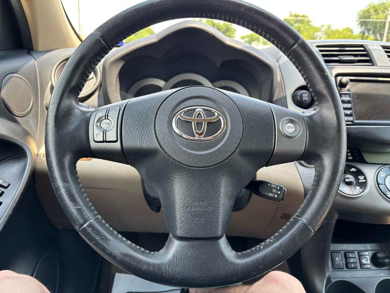 Toyota RAV4 Limited V6 4WD 2009