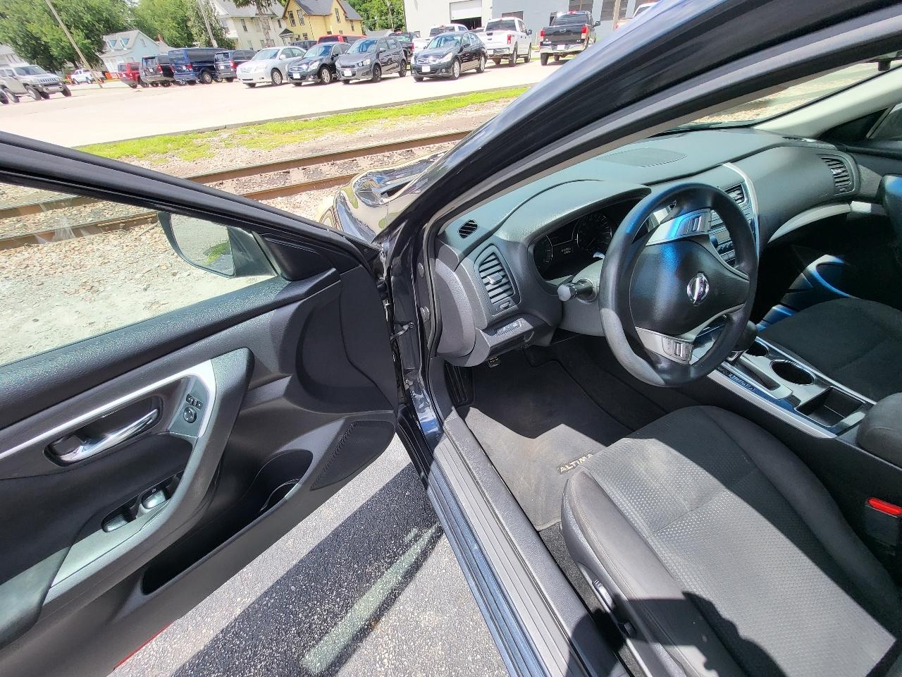 Nissan Altima 2.5 2014