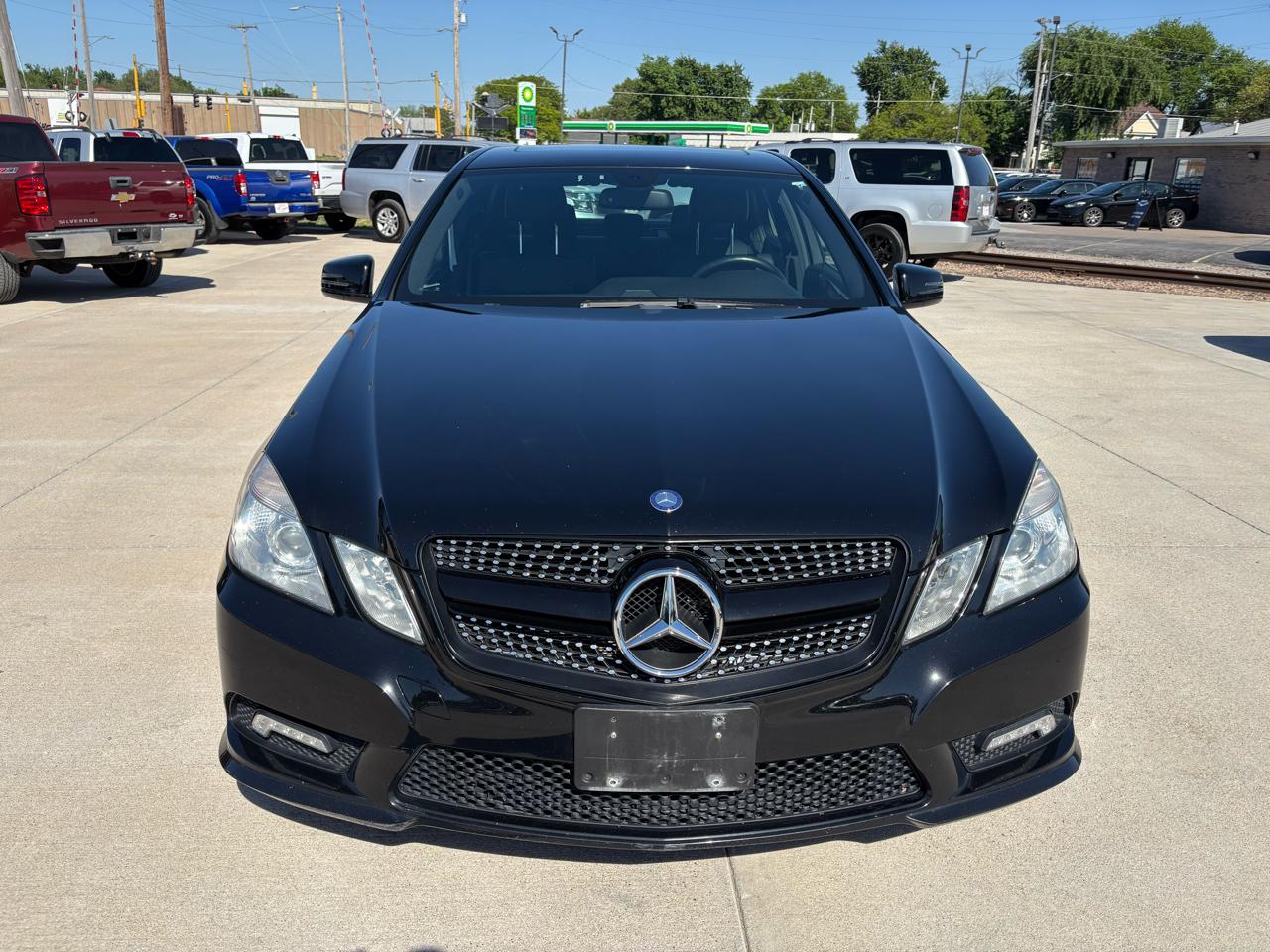Mercedes-Benz E-Class E350 Sedan 4MATIC 2011