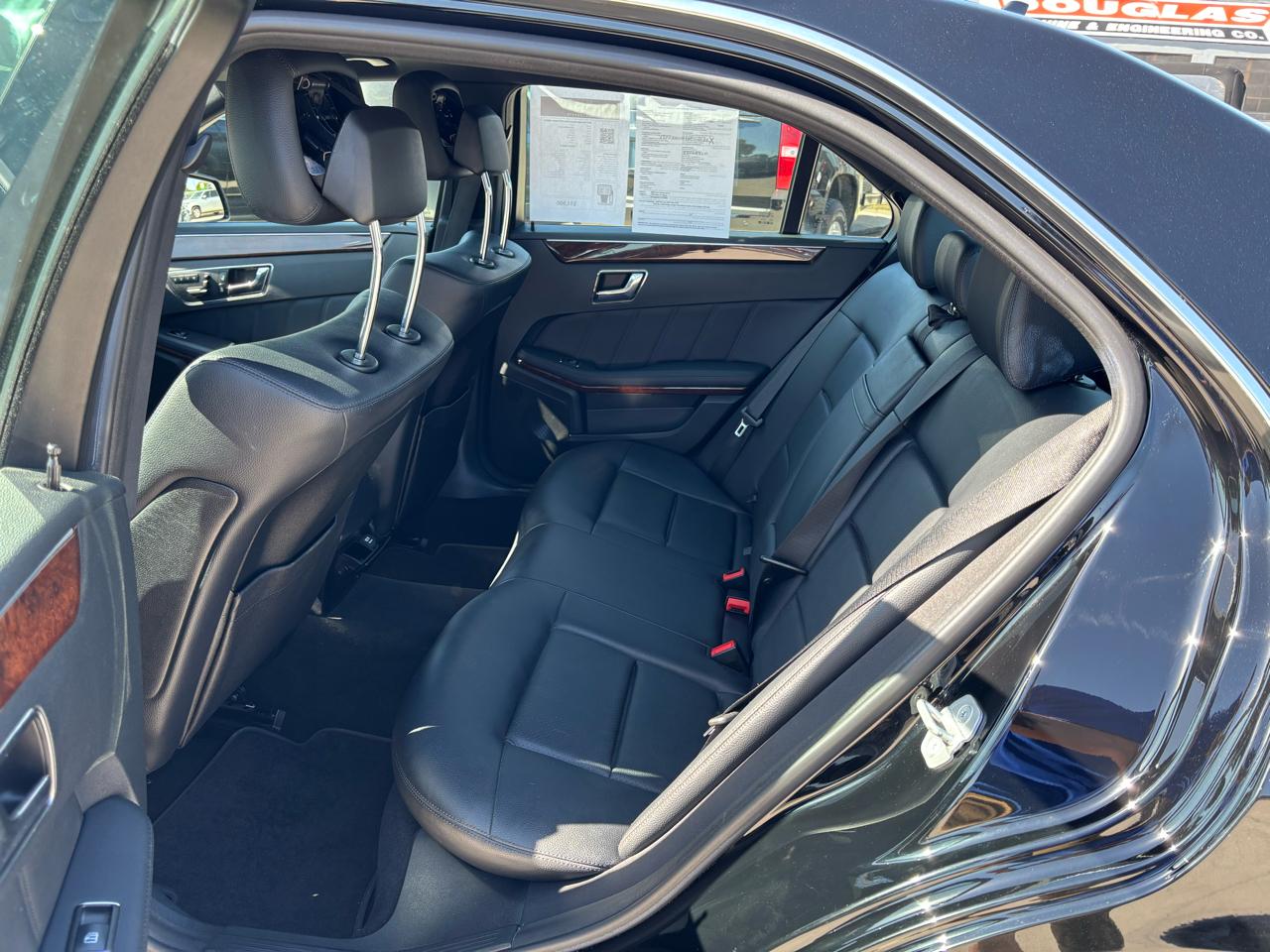 Mercedes-Benz E-Class E350 Sedan 4MATIC 2011