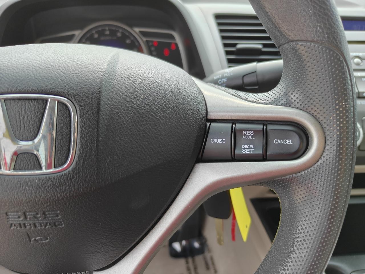 Honda Civic LX Sedan 5-Speed AT 2010