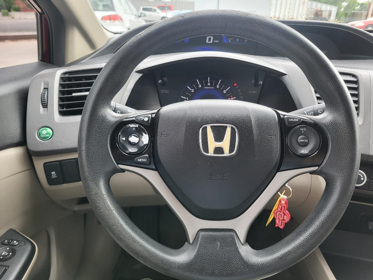 Honda Civic LX Sedan 5-Speed AT 2012