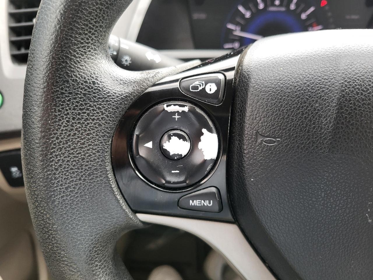 Honda Civic LX Sedan 5-Speed AT 2012