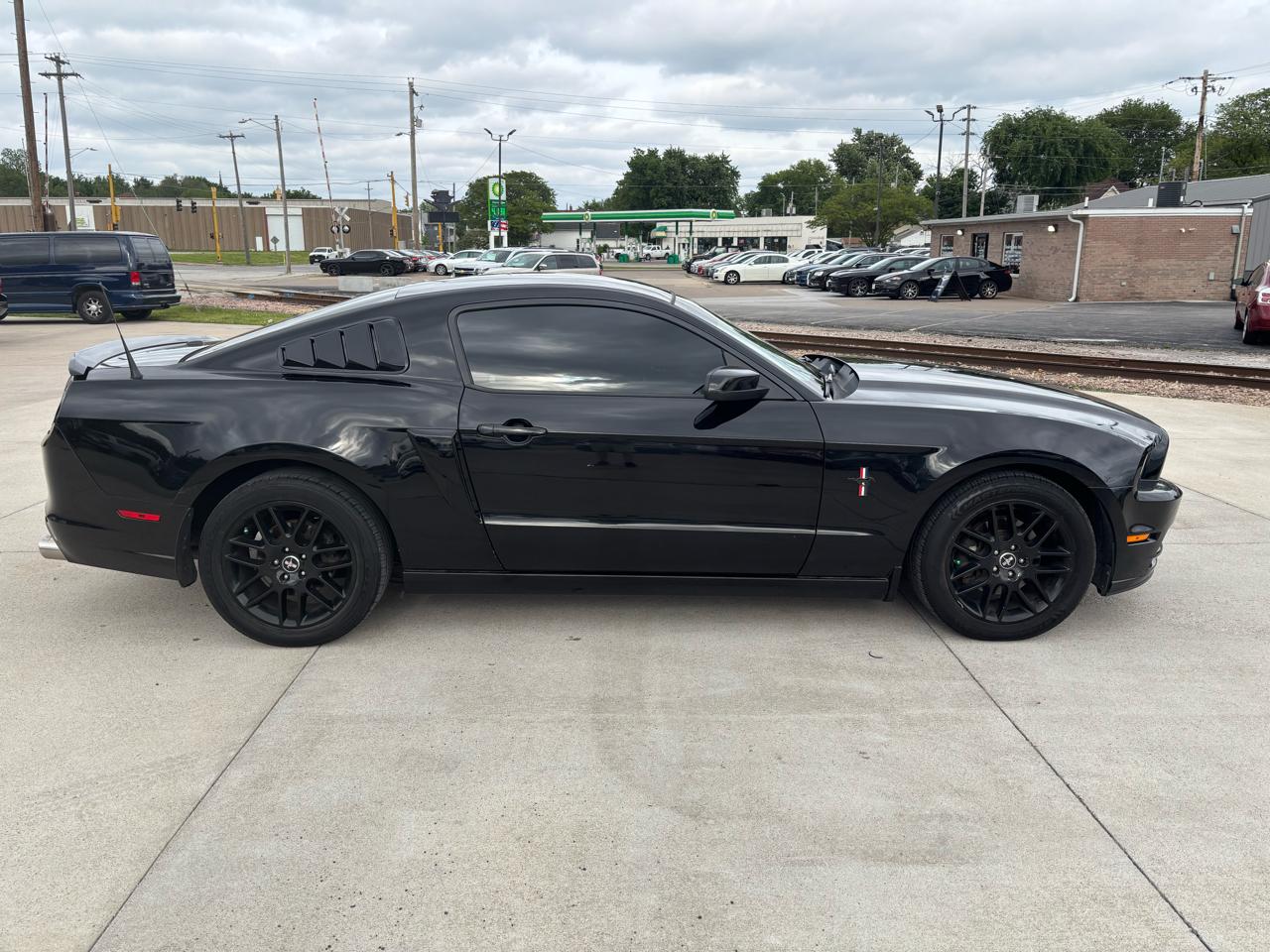 Ford Mustang V6 Coupe 2014
