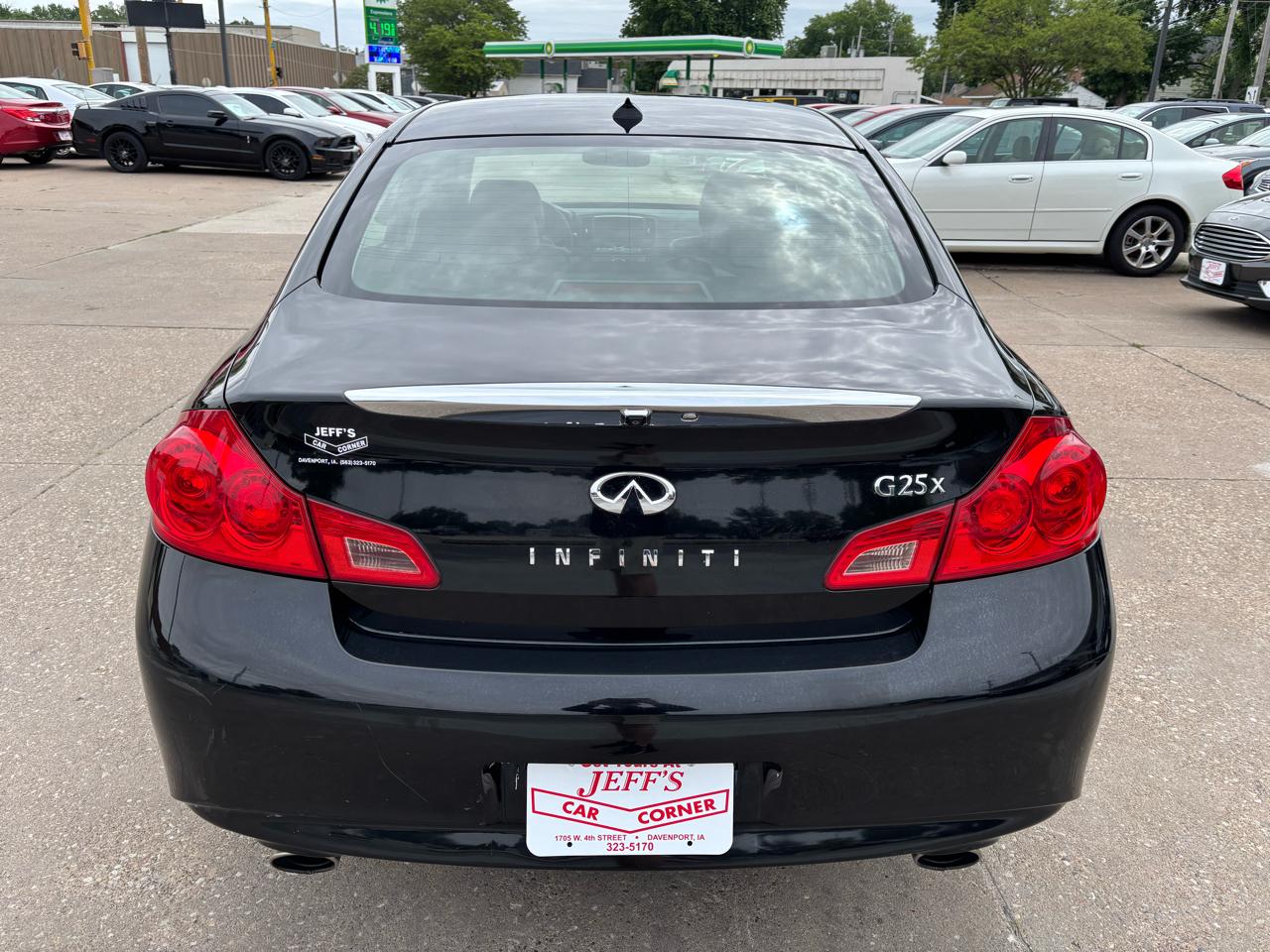 Infiniti G Sedan G25x AWD 2011