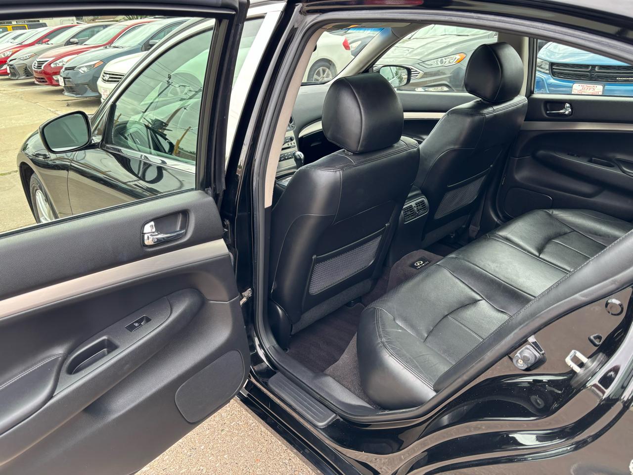 Infiniti G Sedan G25x AWD 2011