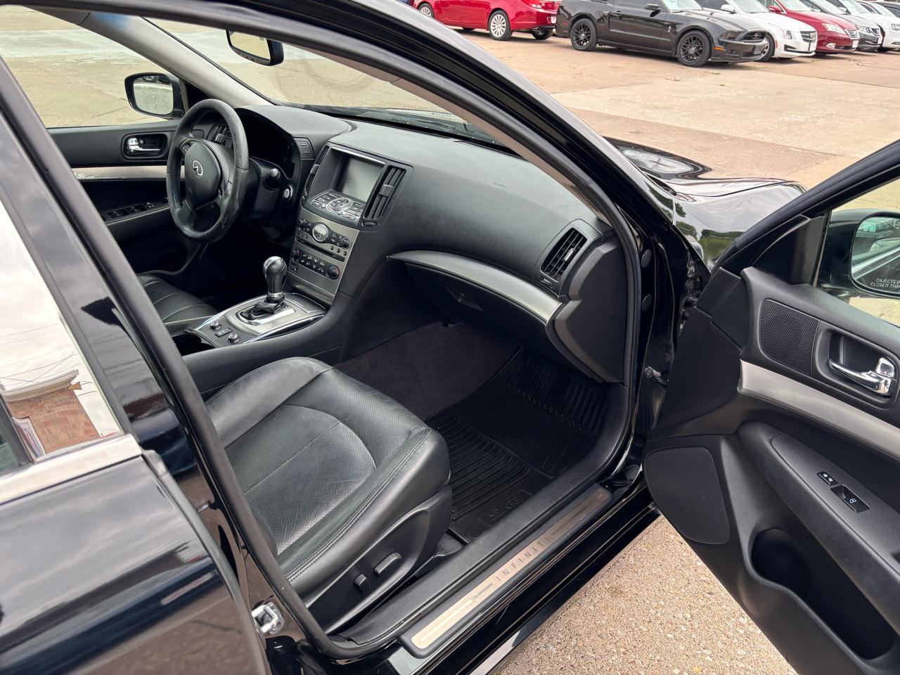 Infiniti G Sedan G25x AWD 2011