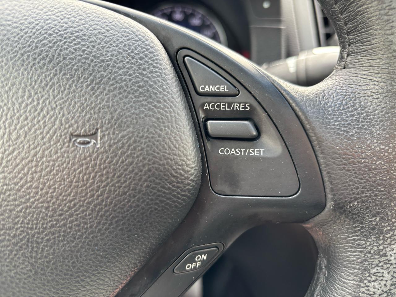 Infiniti G Sedan G25x AWD 2011