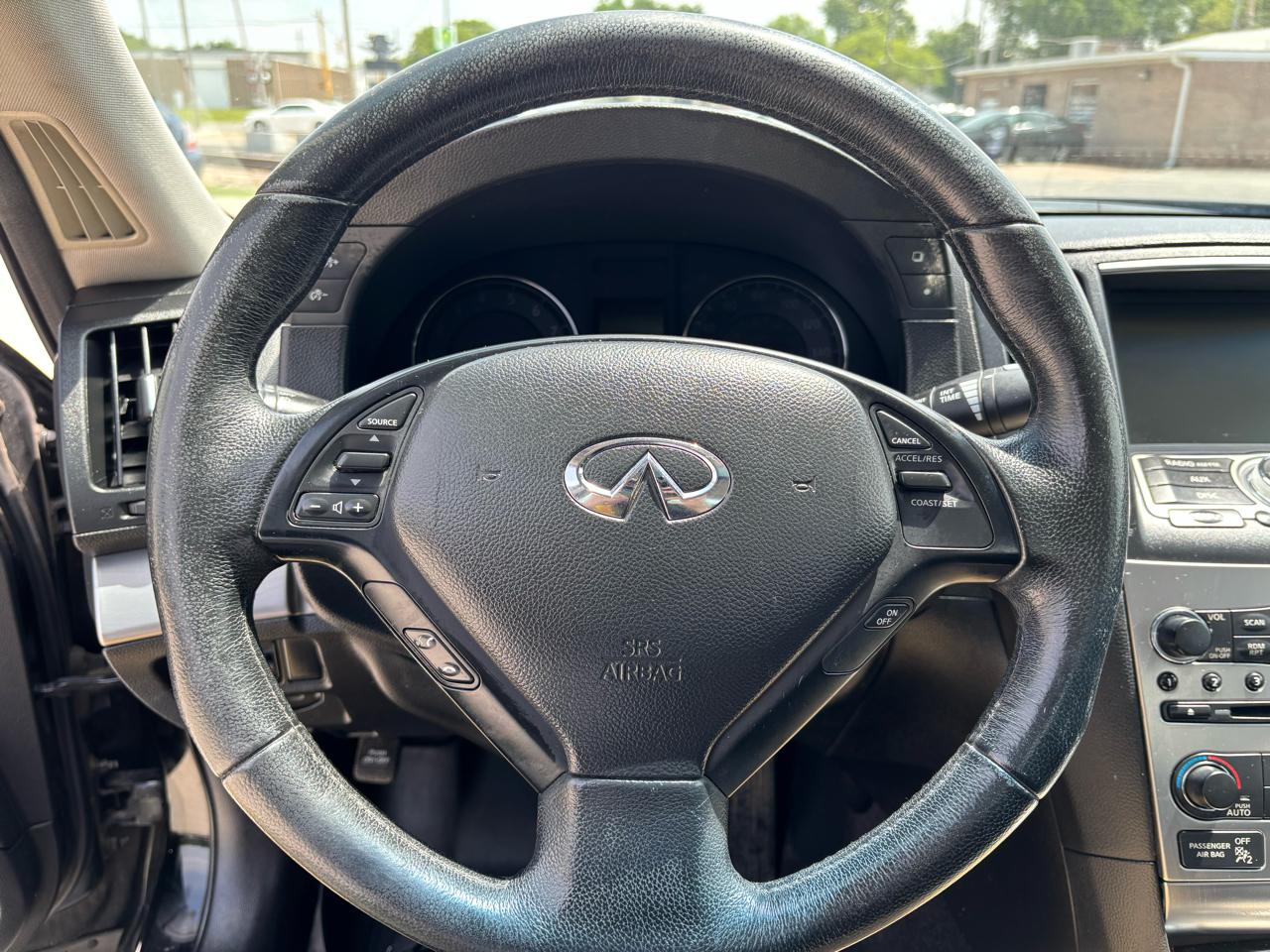 Infiniti G Sedan G25x AWD 2011