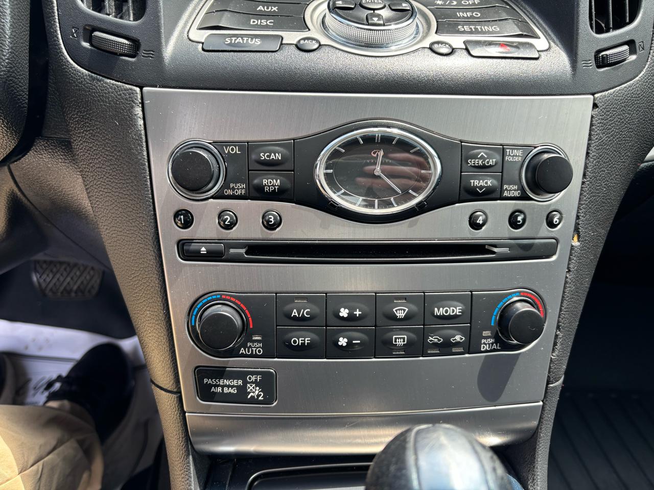 Infiniti G Sedan G25x AWD 2011