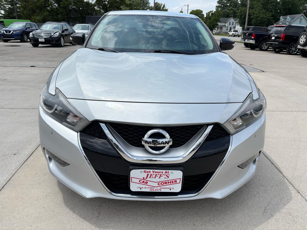 Nissan Maxima 3.5 SV 2017