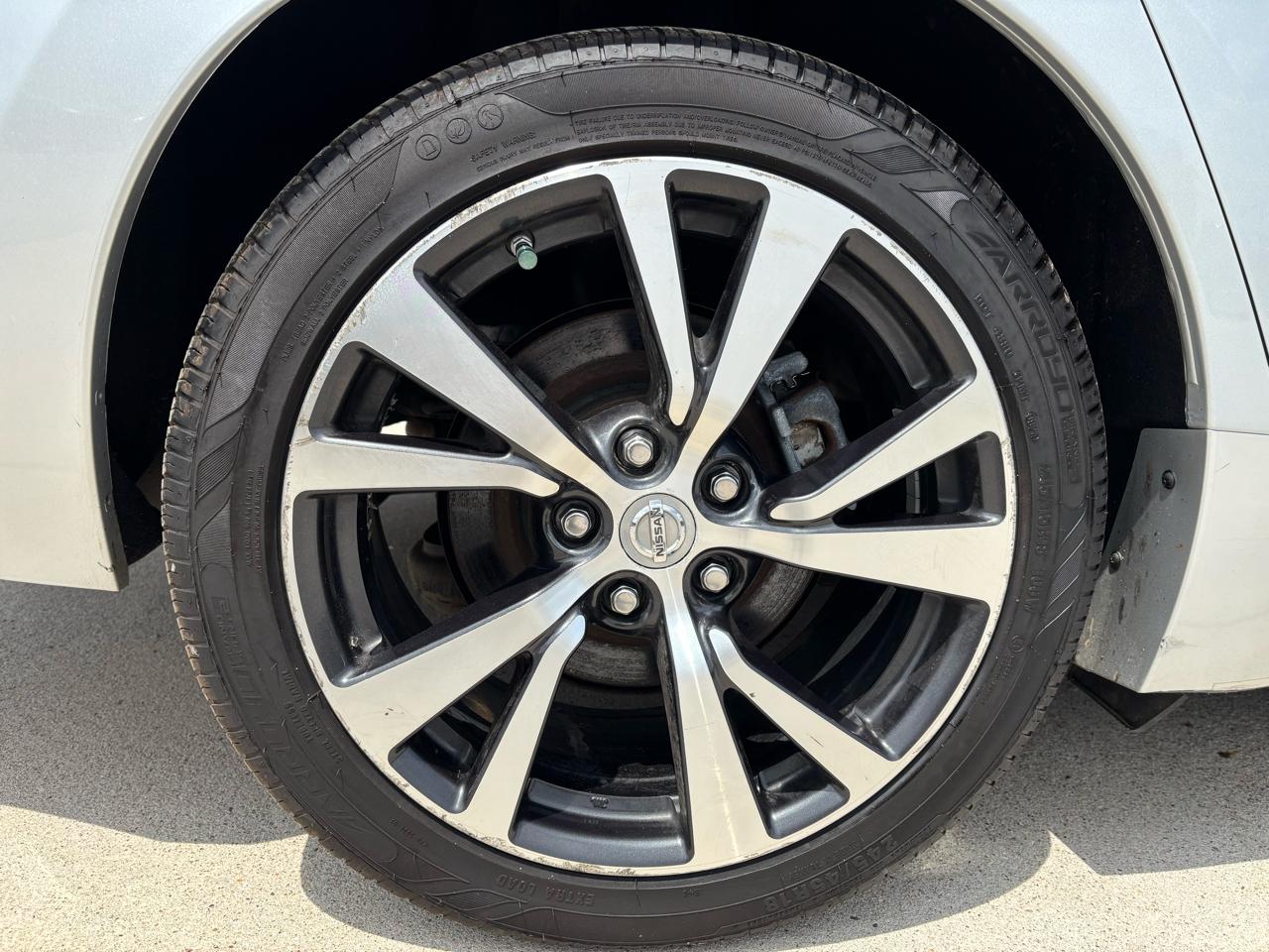 Nissan Maxima 3.5 SV 2017