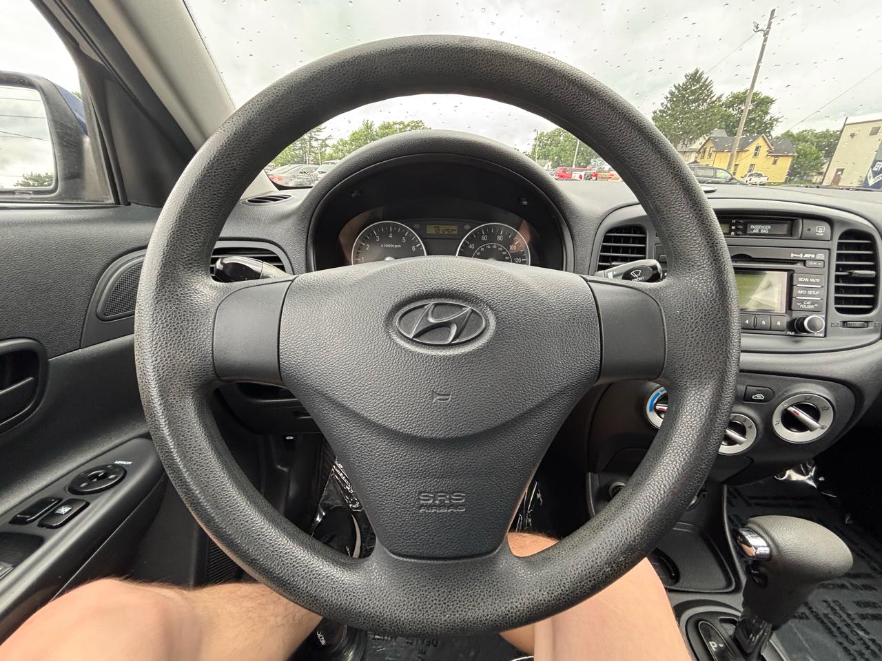 Hyundai Accent GS 3-Door 2009