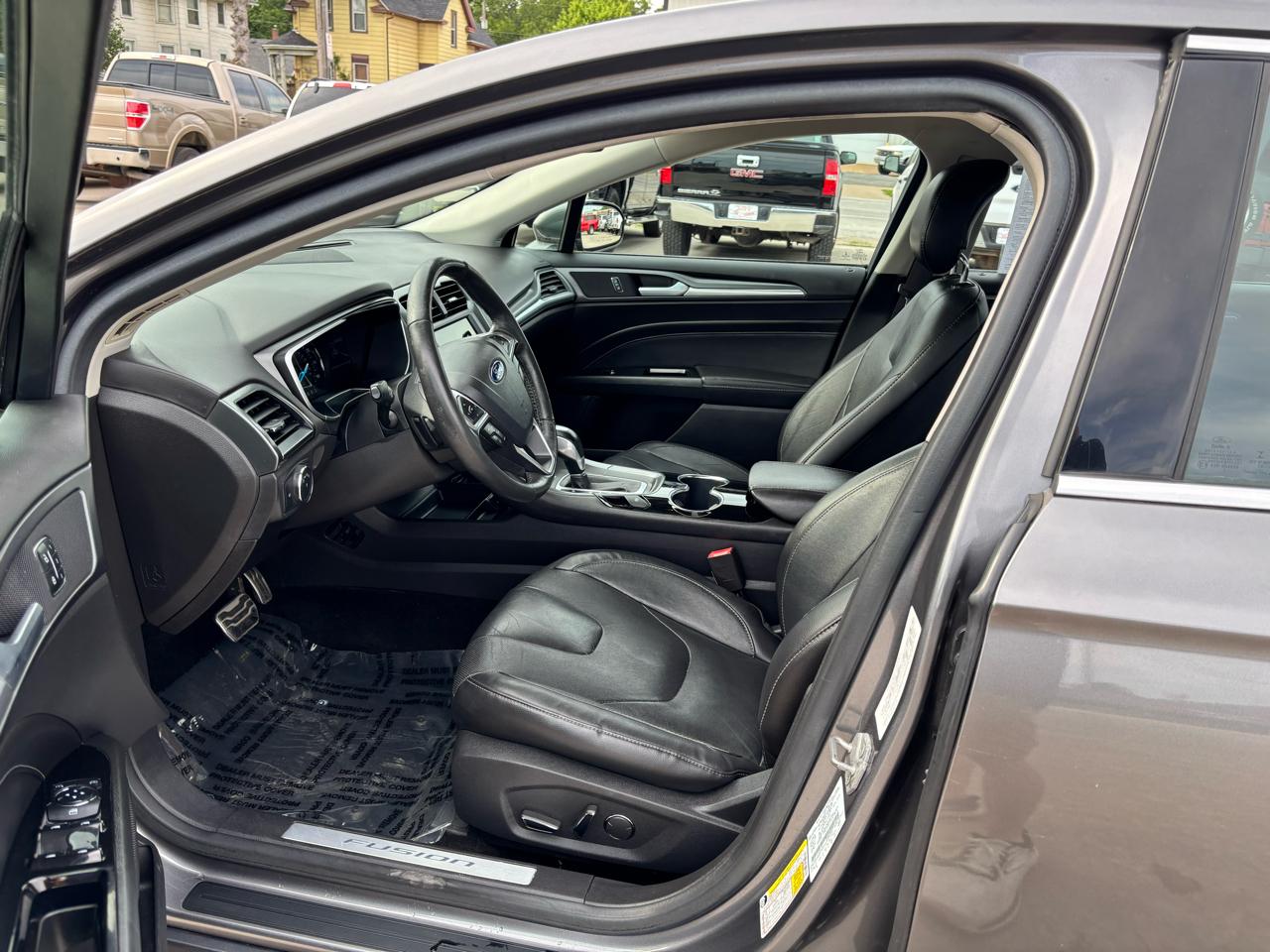 Ford Fusion Titanium AWD 2014