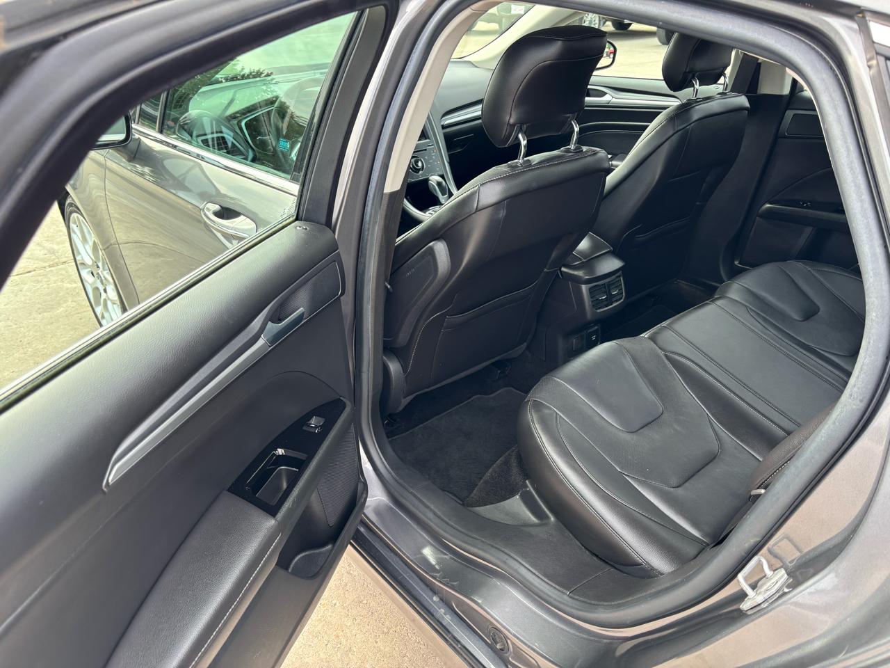 Ford Fusion Titanium AWD 2014