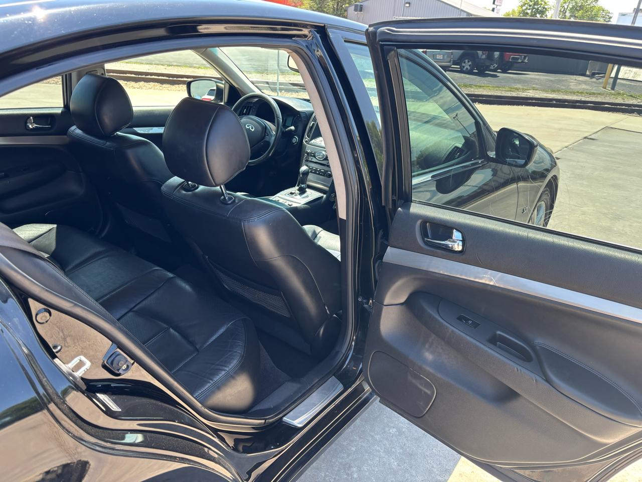 Infiniti Q40 AWD 2015
