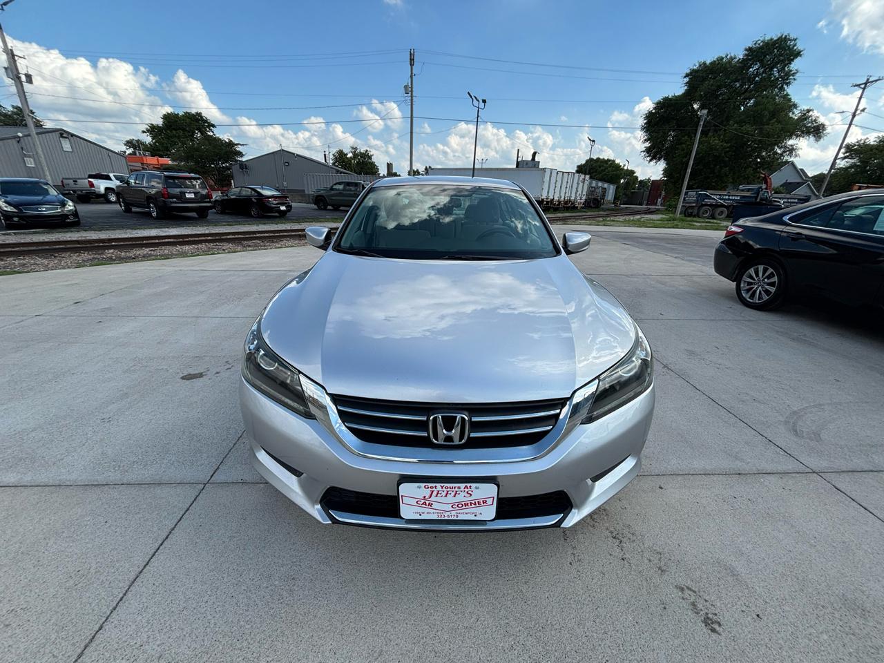Honda Accord LX Sedan CVT 2013