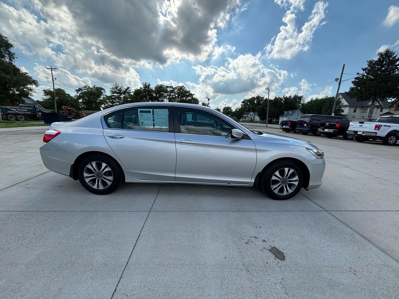 Honda Accord LX Sedan CVT 2013