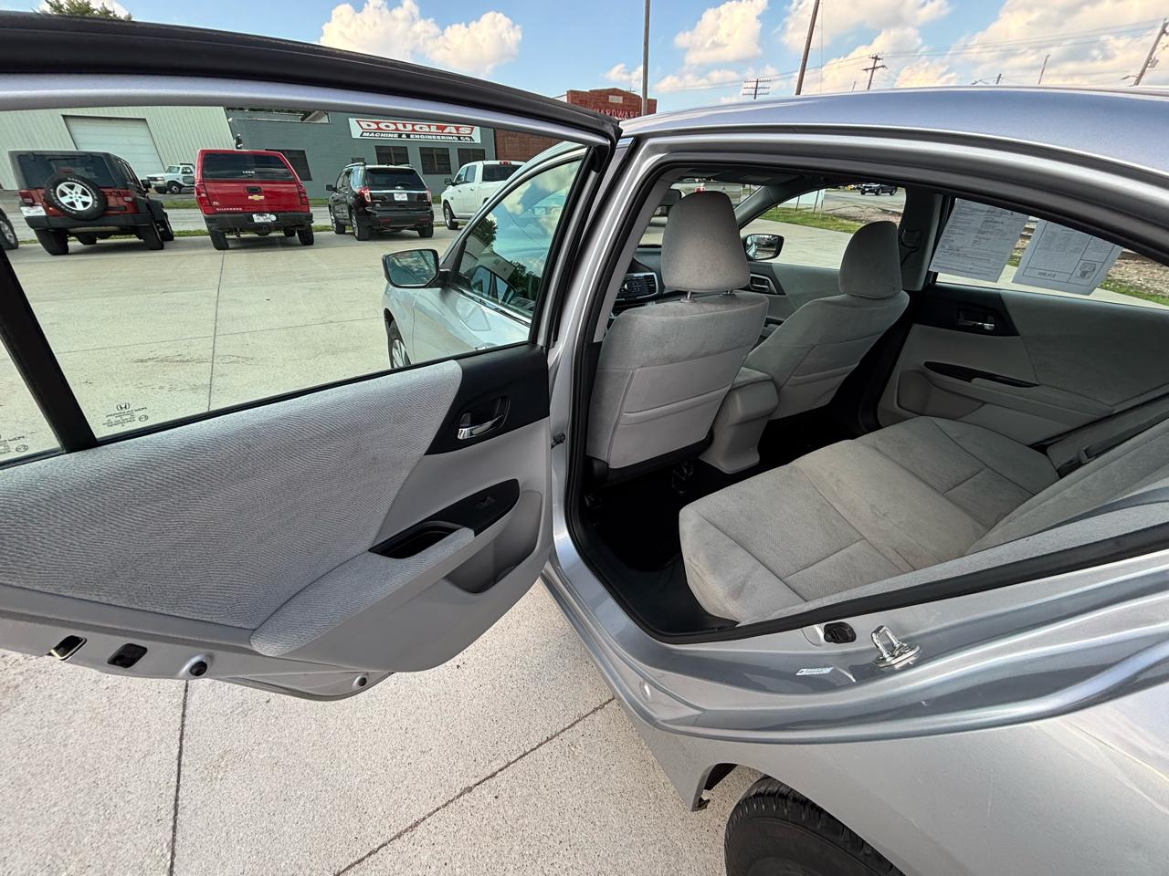 Honda Accord LX Sedan CVT 2013