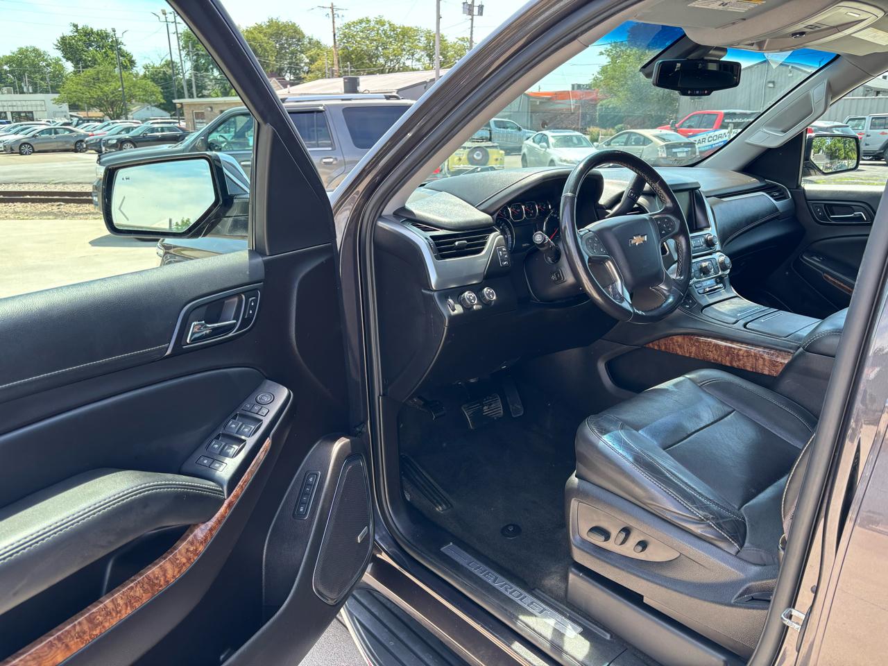 Chevrolet Suburban LTZ 4WD 2016