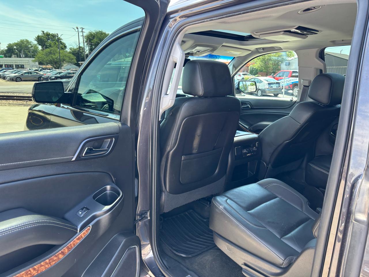 Chevrolet Suburban LTZ 4WD 2016