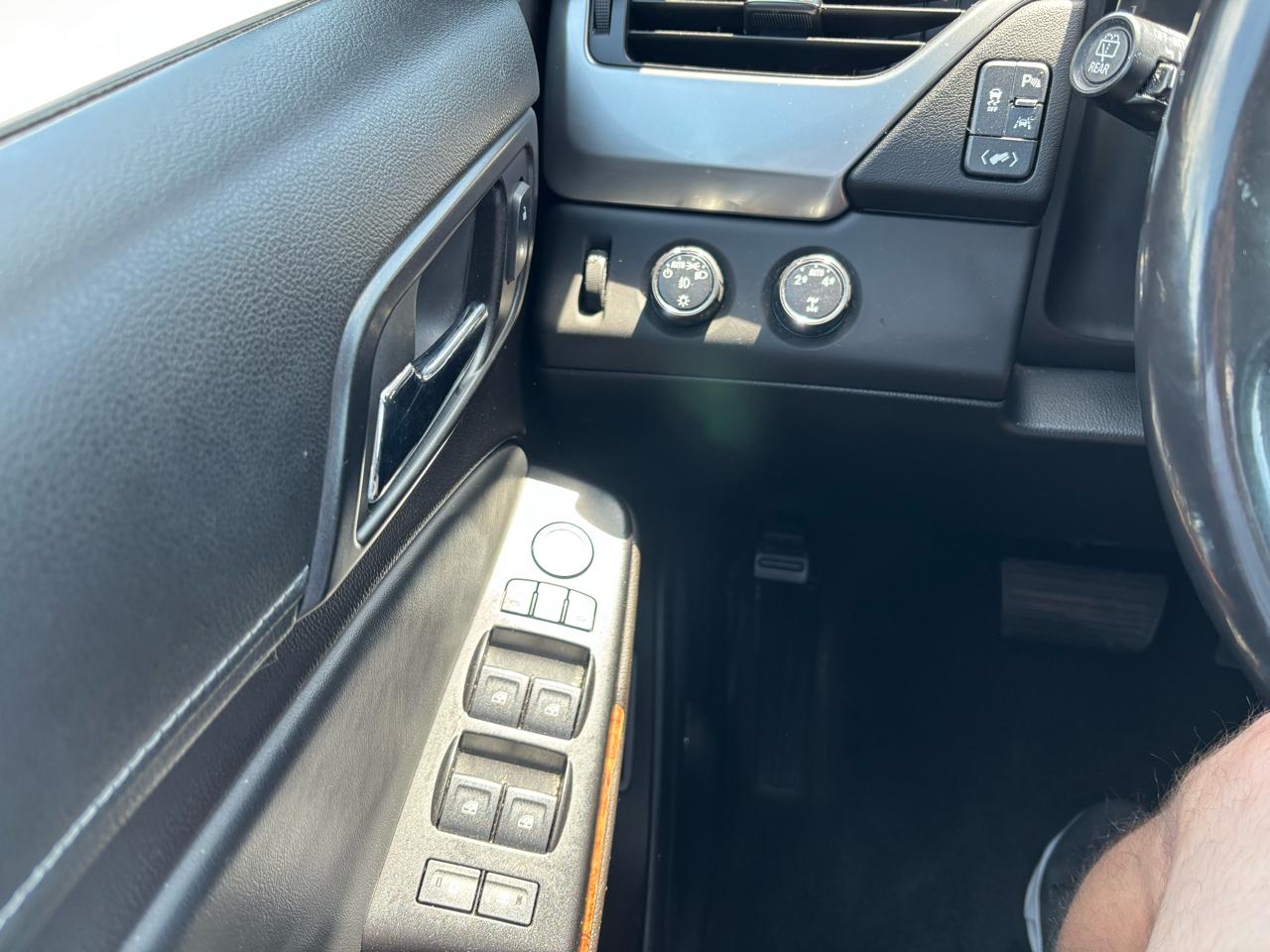 Chevrolet Suburban LTZ 4WD 2016